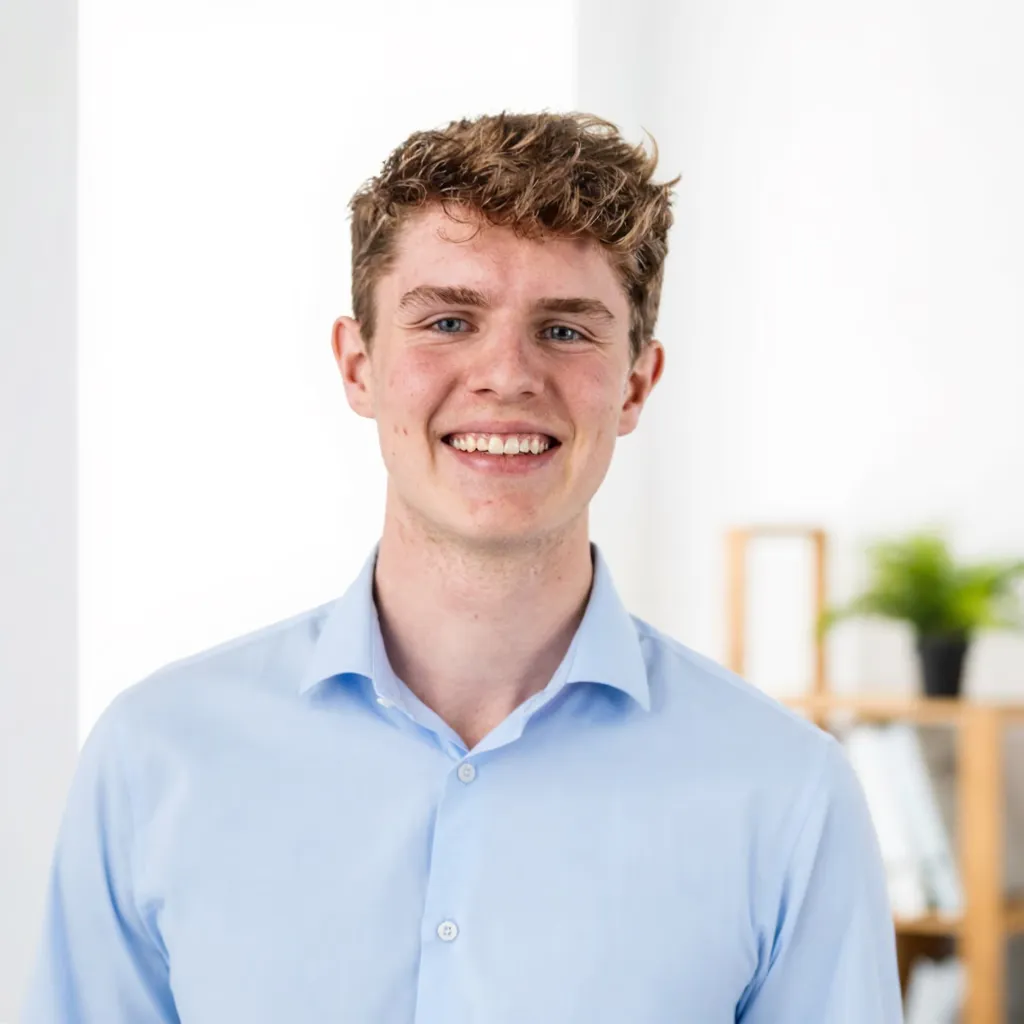 Matthias Riener, bei Diktara